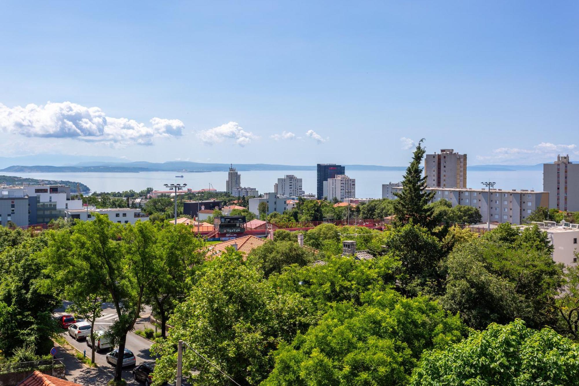 Brand New Apartment Close To The Beach, City Center And University Of Rijeka - Apartment Karlo 外观 照片